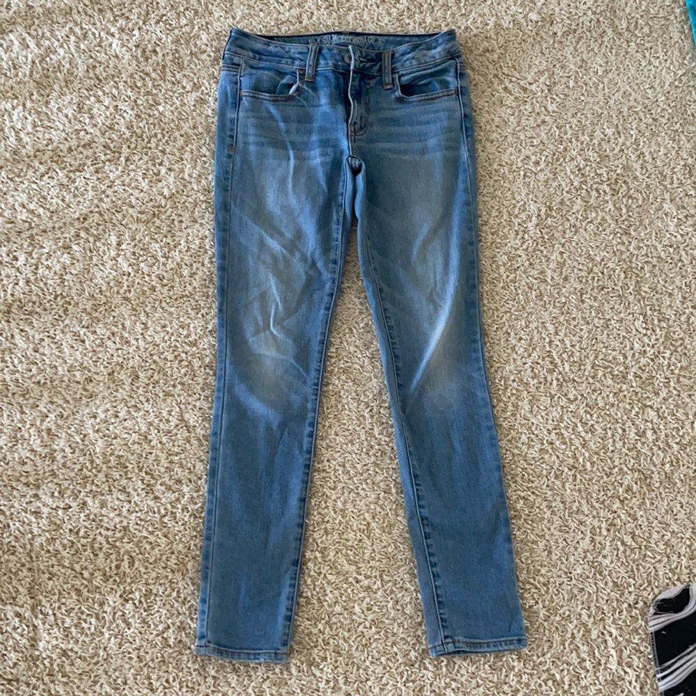 American eagle blue jeans